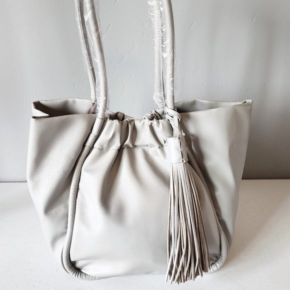Boutique Item Handbags - Soft Grey Shoulder/Tote "NEW"